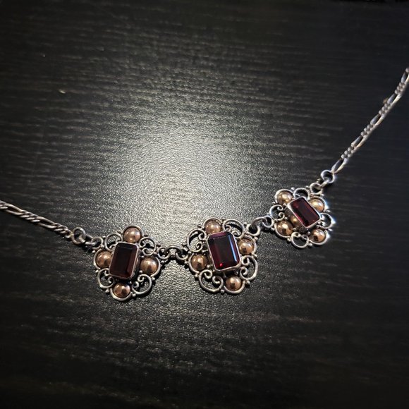 Vintage necklace 925 silver with brass inlay and three garnet stones - Picture 3 of 7